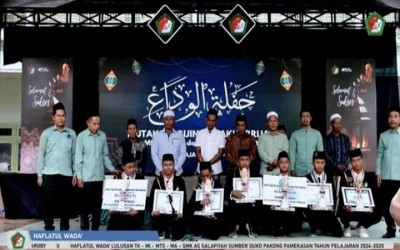 Selamat dan Sukses! Tasyakuran Kelulusan TK, MI, MTs, MA, dan SMK As-Salafiyah Putra Berlangsung Meriah dan Khidmat di Halaman Madrasah Putra