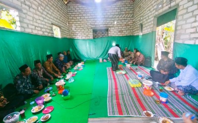 Guru MTs, MA dan SMK As-Salafiyah Lekukan Takziyah Sebagai Wujud Kepedulian dan Solidaritas